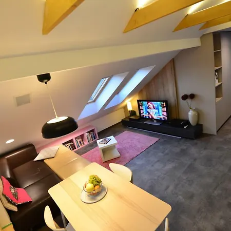 Lejlighed Jeans Horjul